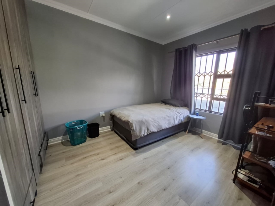 3 Bedroom Property for Sale in Heuwelsig Free State